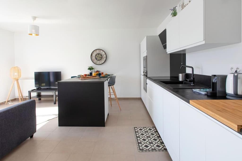 L17 Arenas Suite 3 Balconies 5Mins To The Sea Nice Extérieur photo